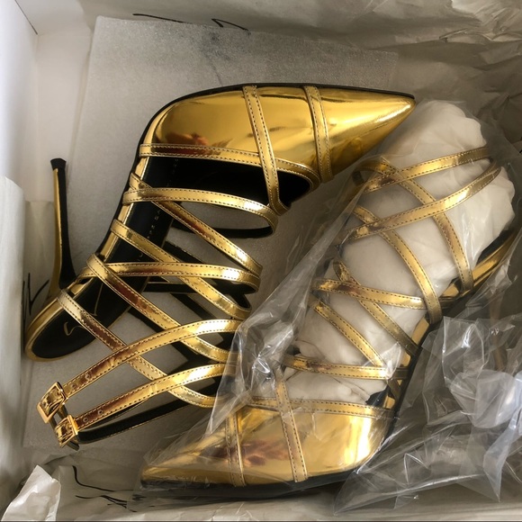 Giuseppe Zanotti Metallic Pumps - Picture 6 of 6